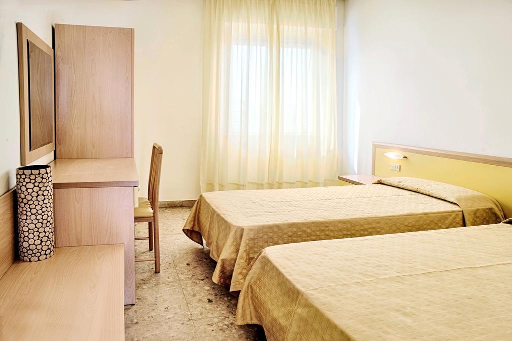 Tourist Residence San Benedetto del Tronto Zimmer foto